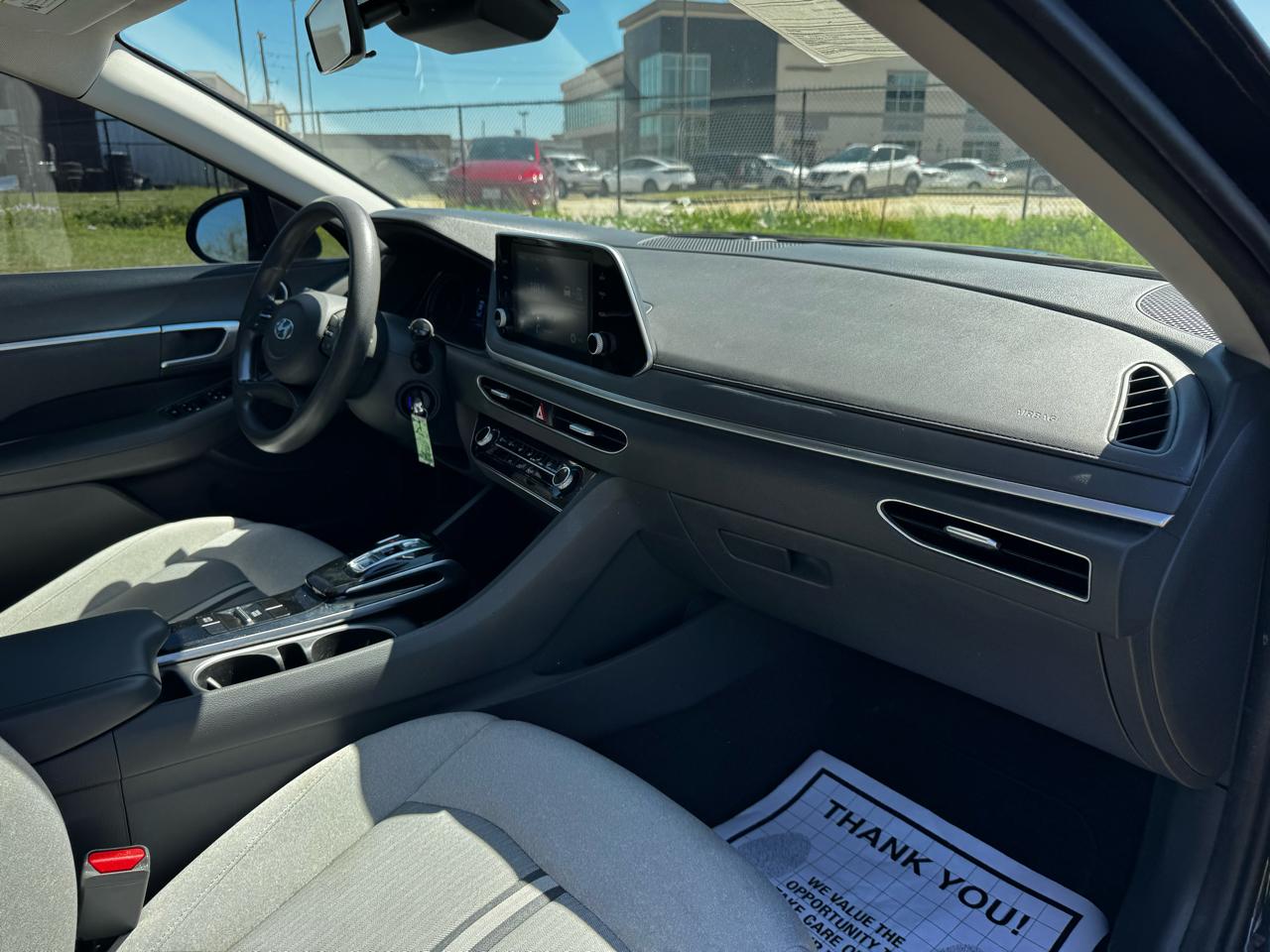 Hyundai Sonata SE 2021