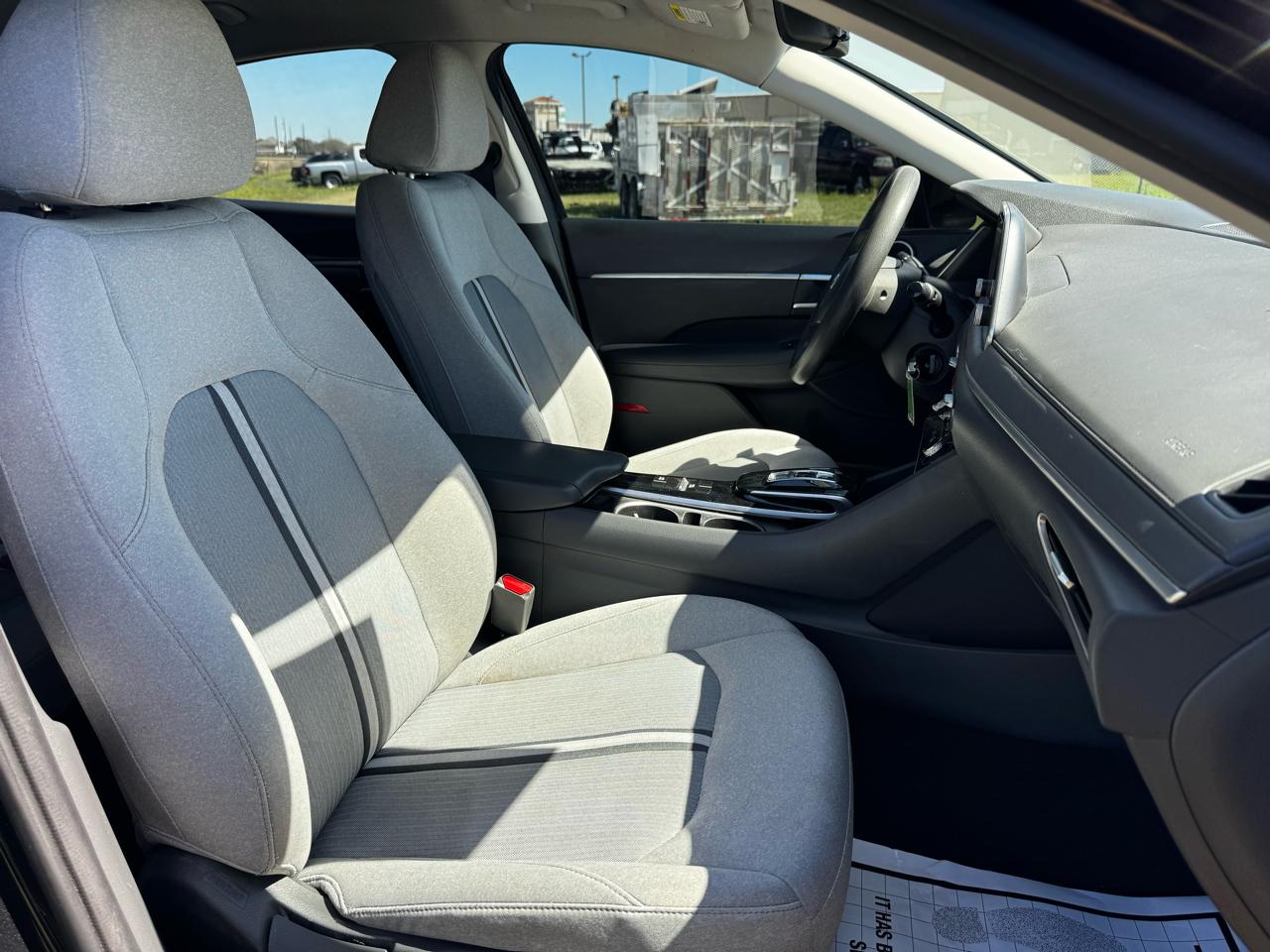 Hyundai Sonata SE 2021