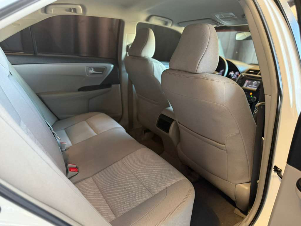 Toyota Camry SE 2017