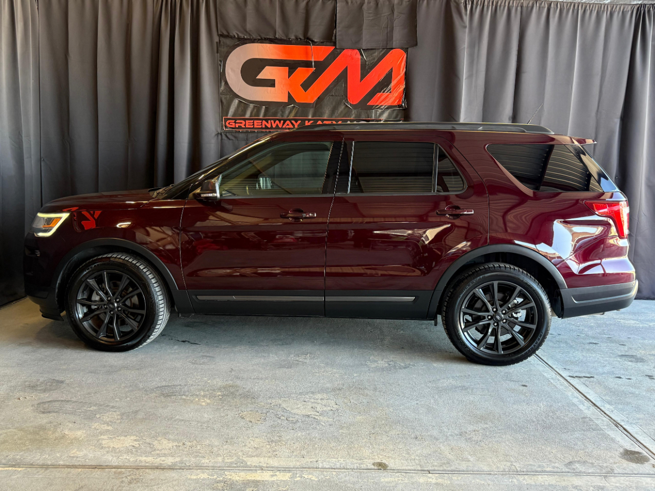 Ford Explorer XLT FWD 2019