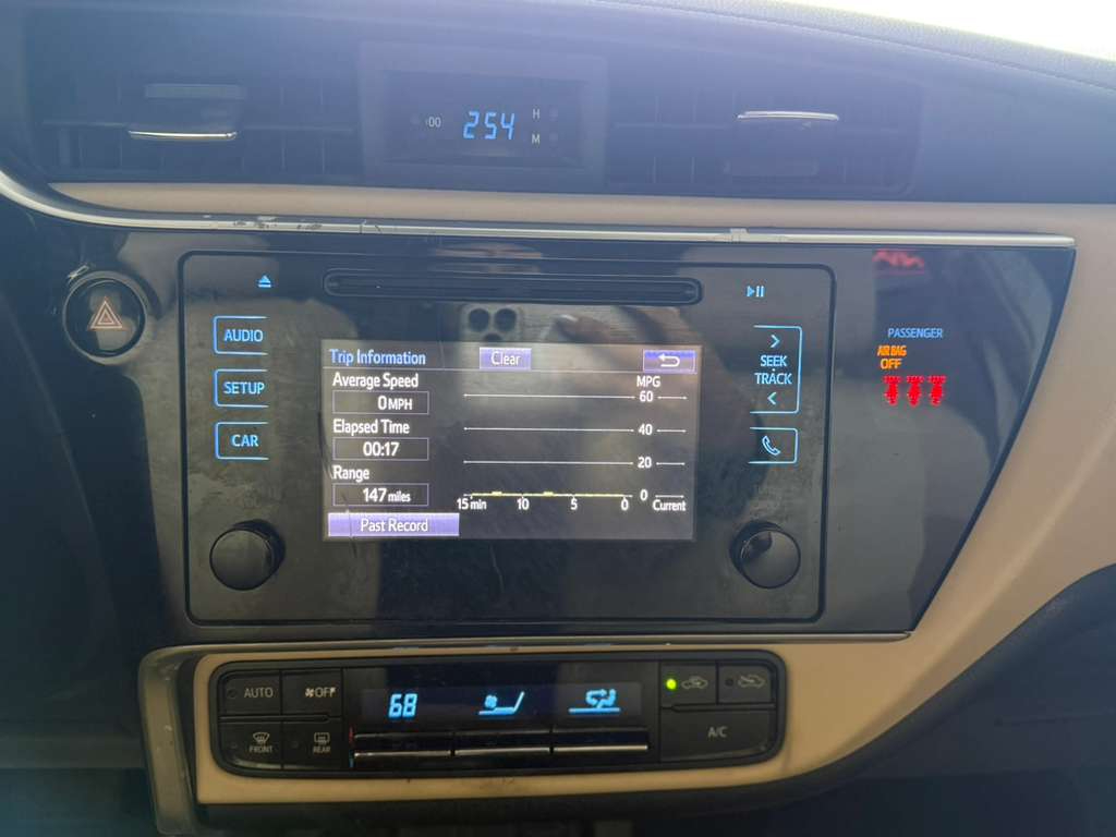 Toyota Corolla L CVT 2018