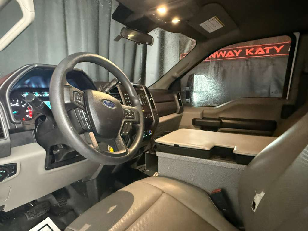 Ford F-250 SD Lariat SuperCab 2WD 2022