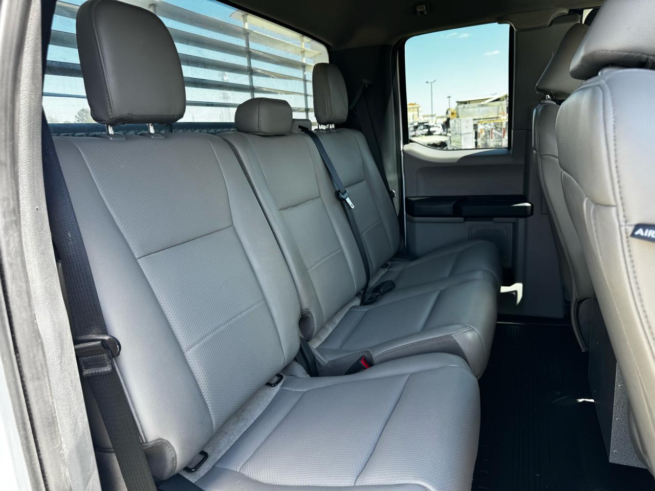 Ford F-250 SD Lariat SuperCab 2WD 2022