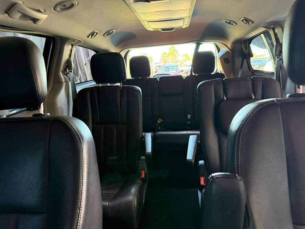 Chrysler Town & Country Touring 2016