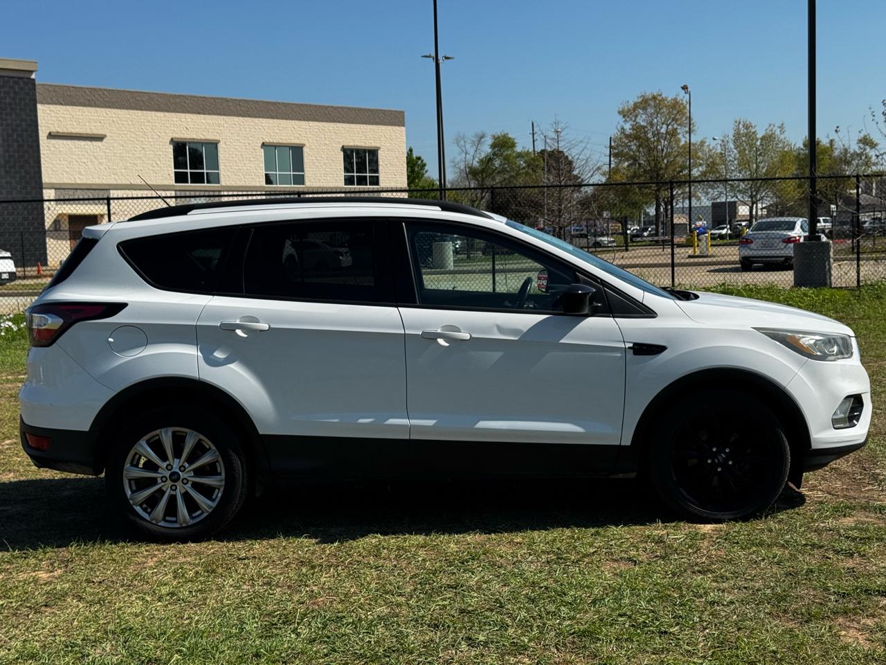 Ford ESCAPE SE  2017