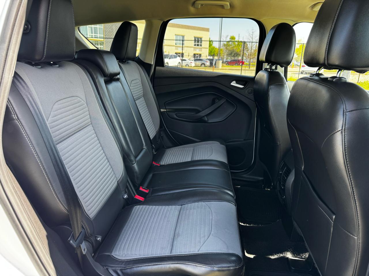 Ford ESCAPE SE  2017