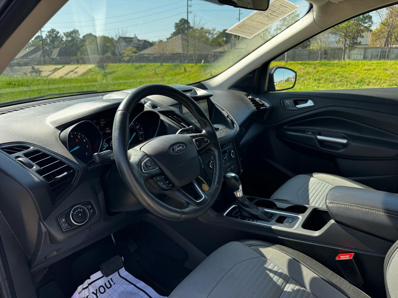 Ford ESCAPE SE  2017