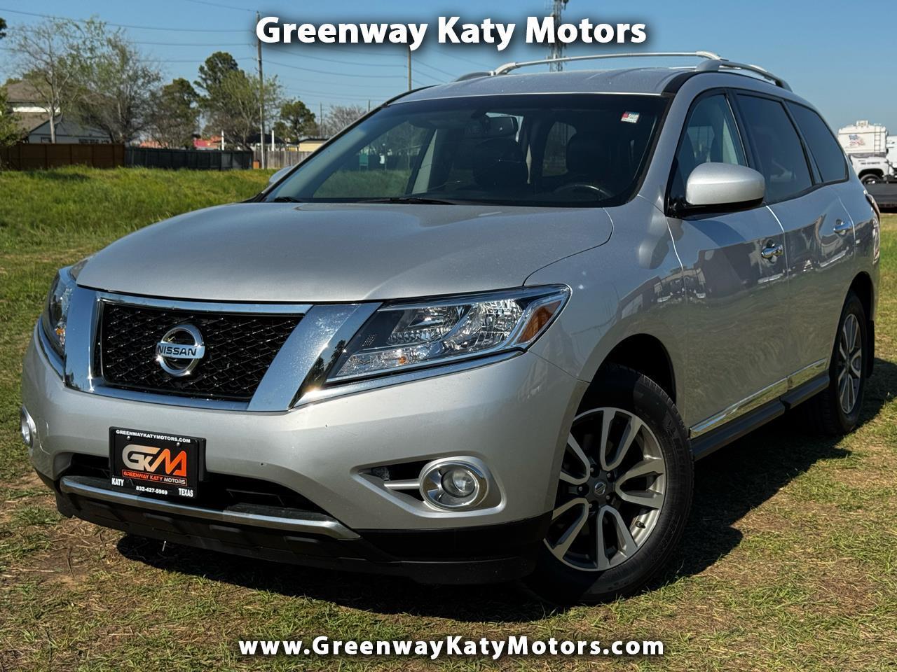 Nissan Pathfinder LE 2WD 2013