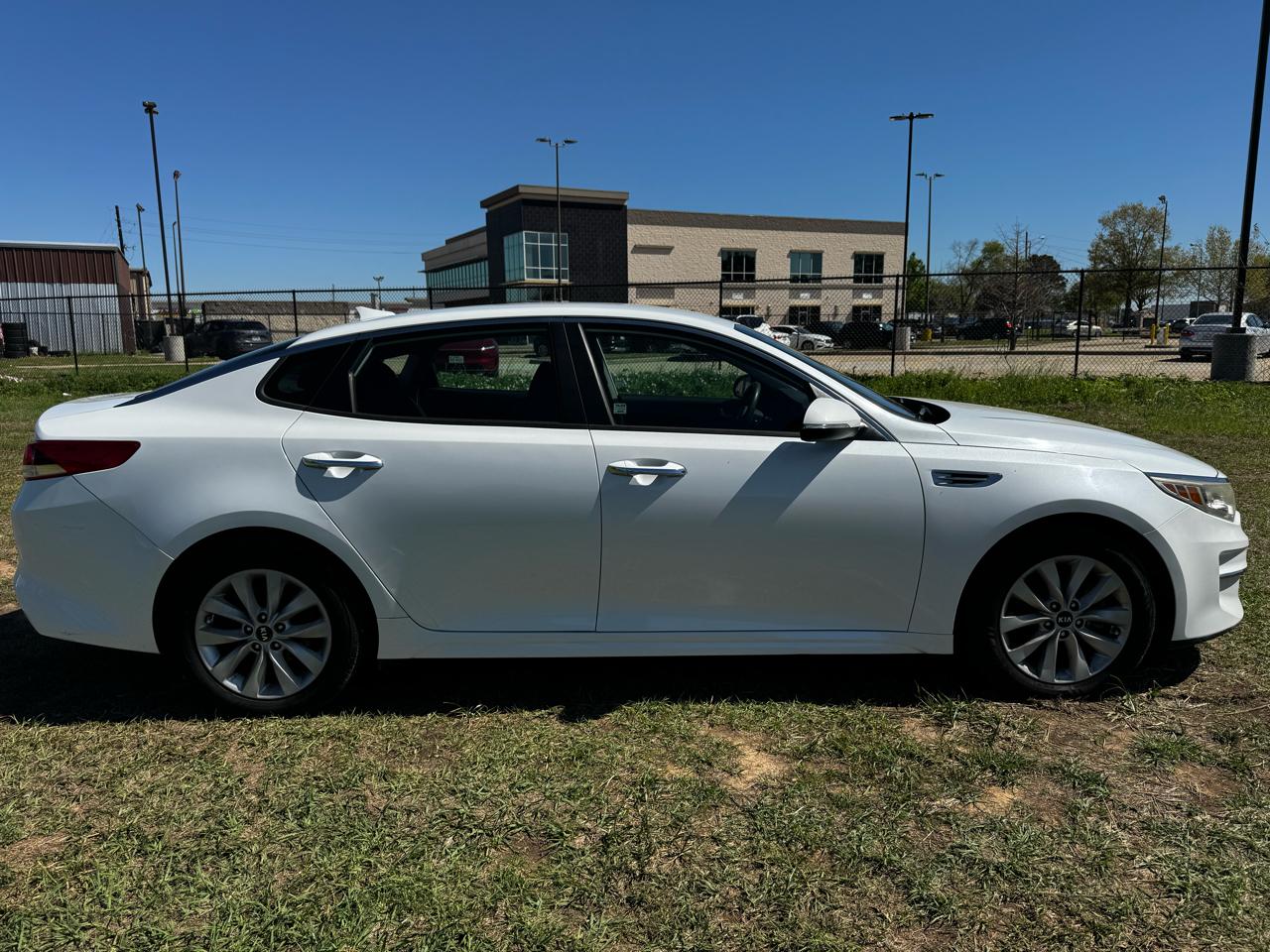 Kia Optima LX 2017