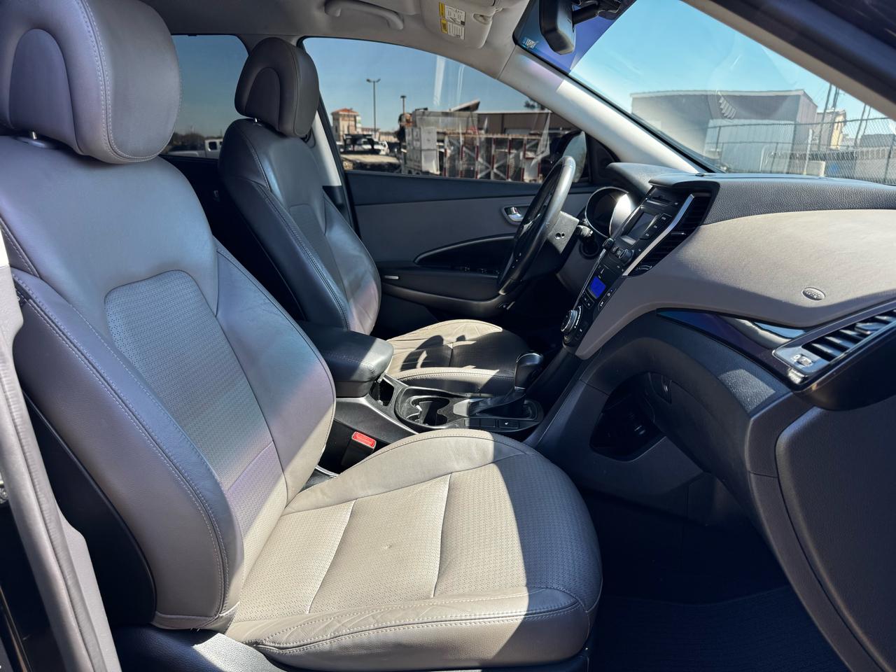 Hyundai Santa Fe GLS FWD 2014