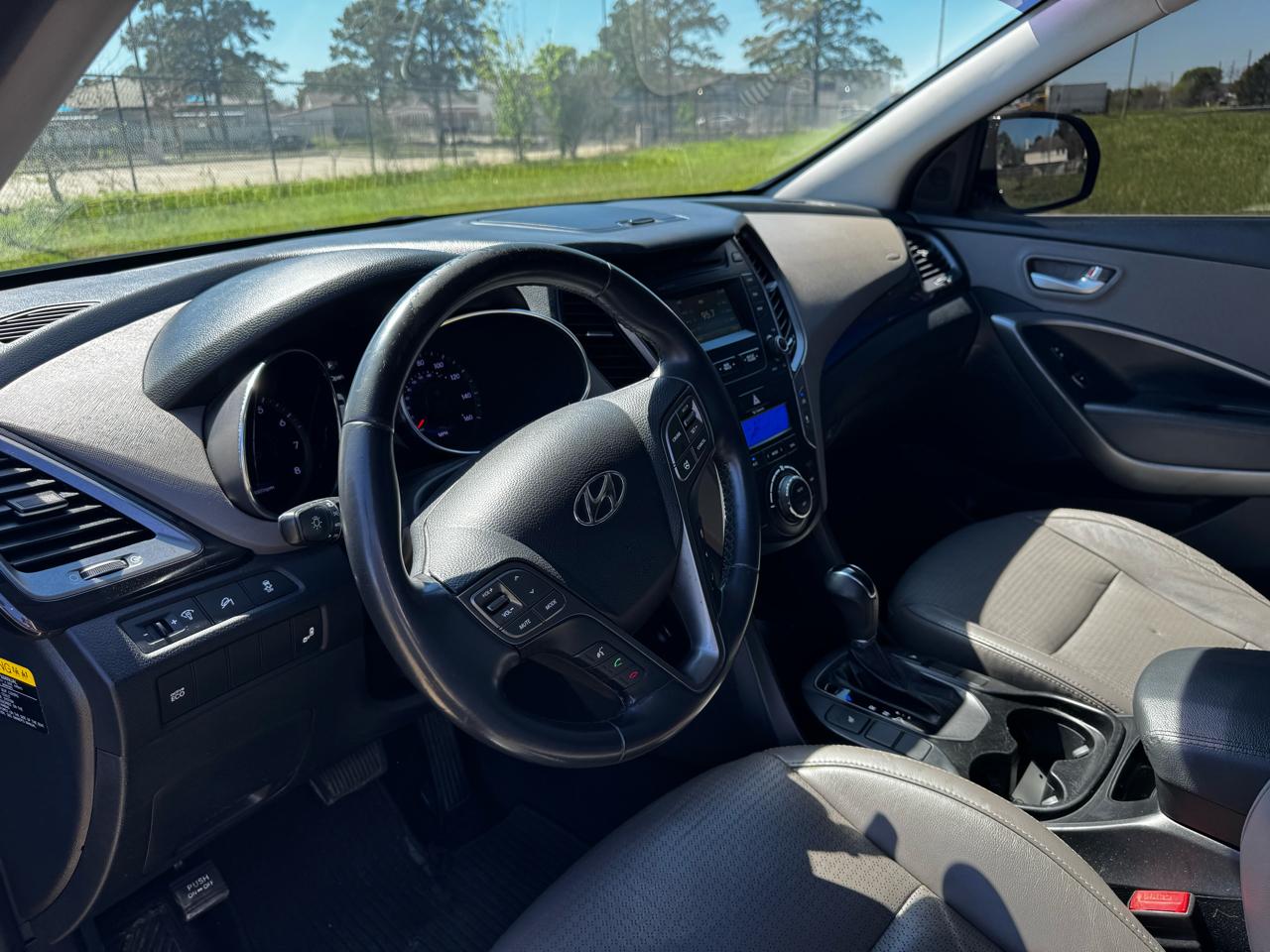 Hyundai Santa Fe GLS FWD 2014