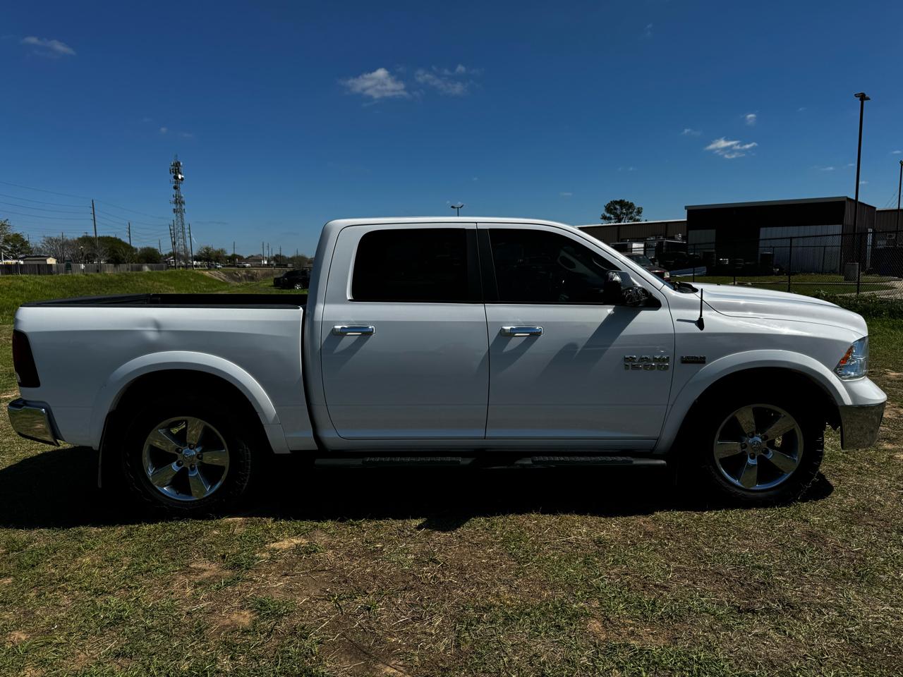 RAM 1500 SLT 2018
