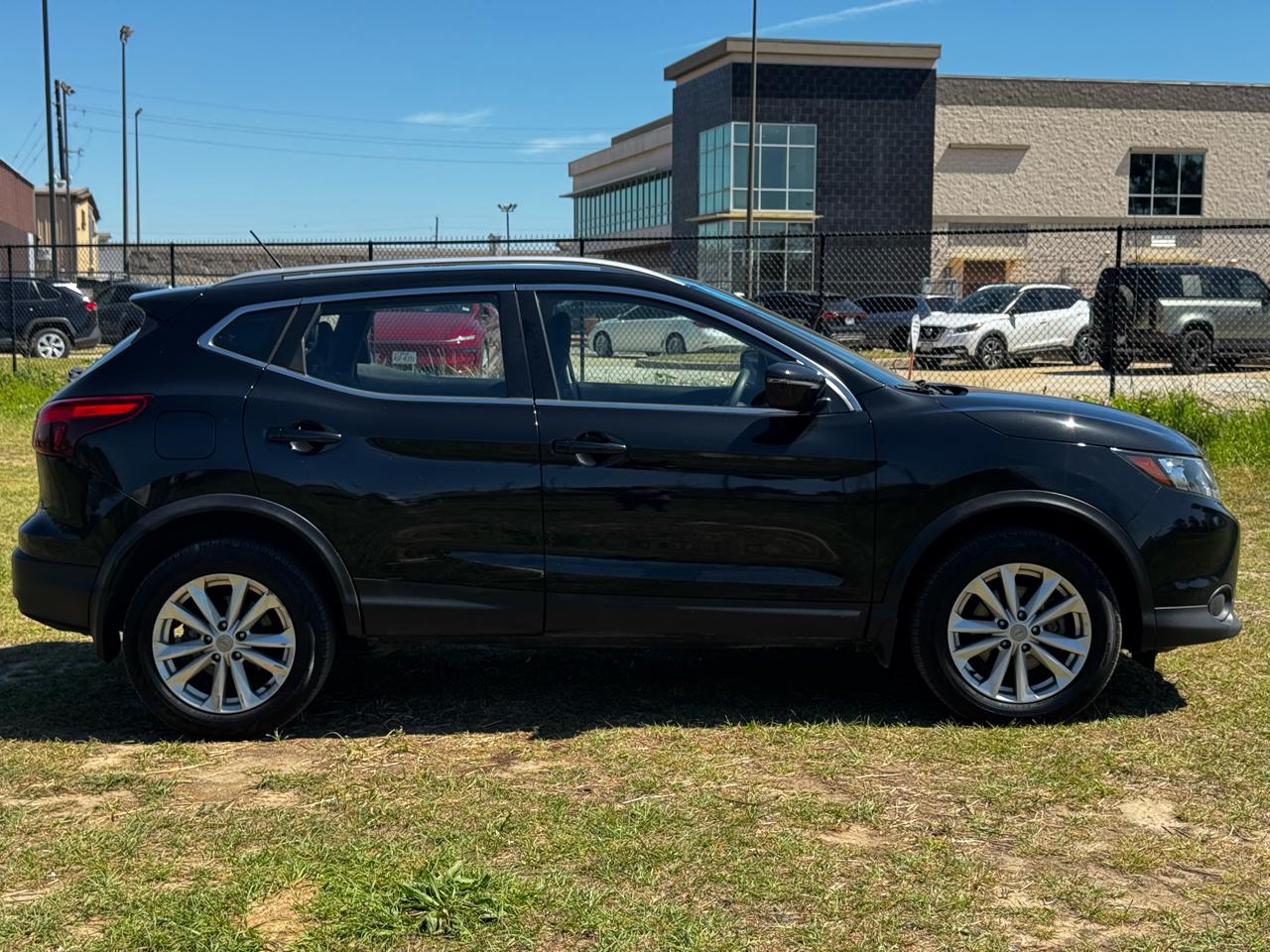 Nissan Rogue Sport SV 2018
