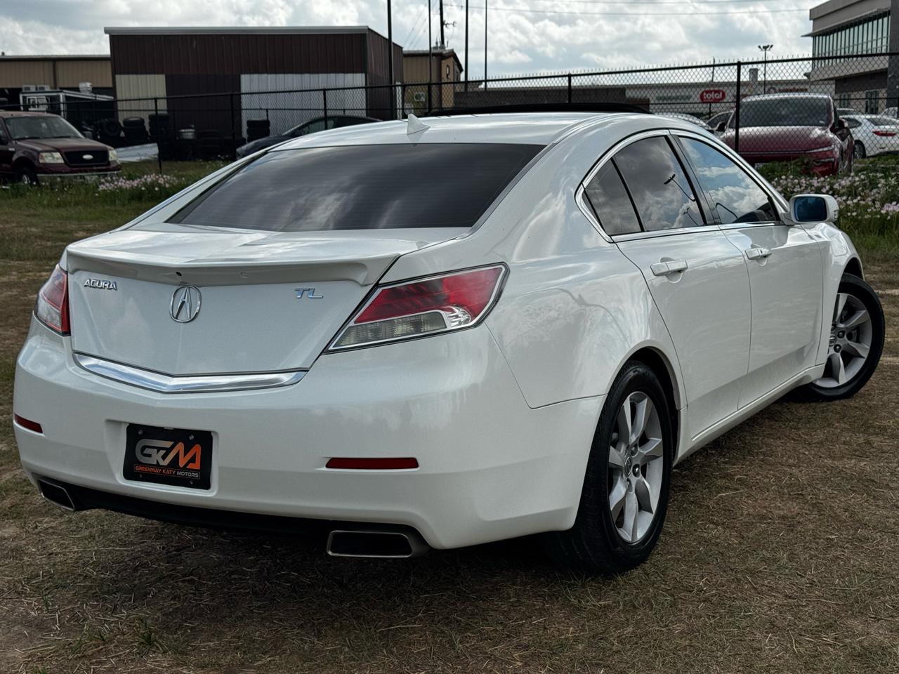 Acura TL 6-Speed AT with Tech Package and 18-In. WP 2012