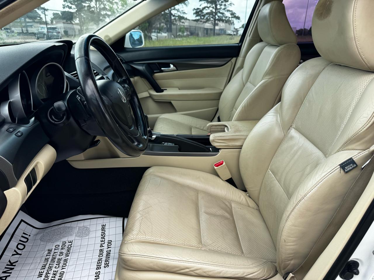 Acura TL 6-Speed AT with Tech Package and 18-In. WP 2012