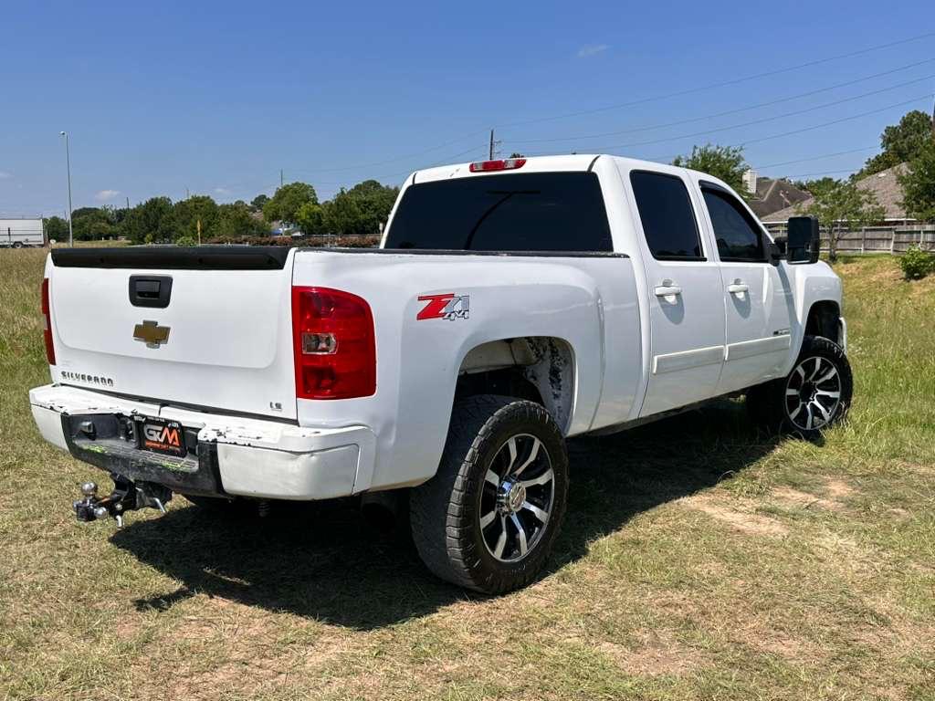 Chevrolet Silverado 2500HD LT1 Crew Cab Long Box 4WD 2008