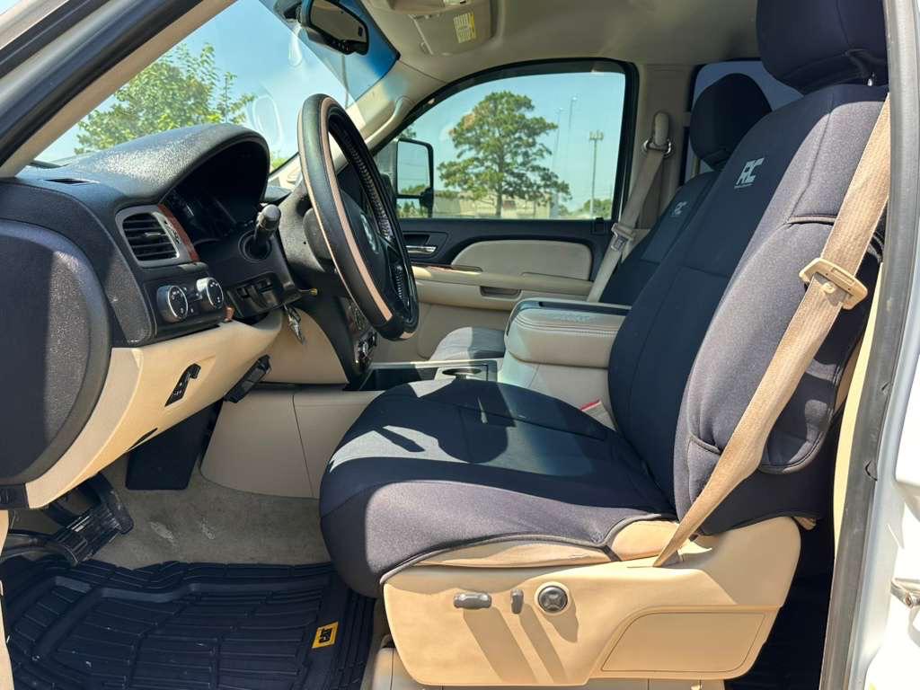 Chevrolet Silverado 2500HD LT1 Crew Cab Long Box 4WD 2008