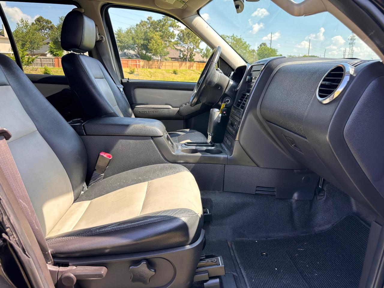 Ford Explorer Sport Trac Limited 4.0L 2WD 2008