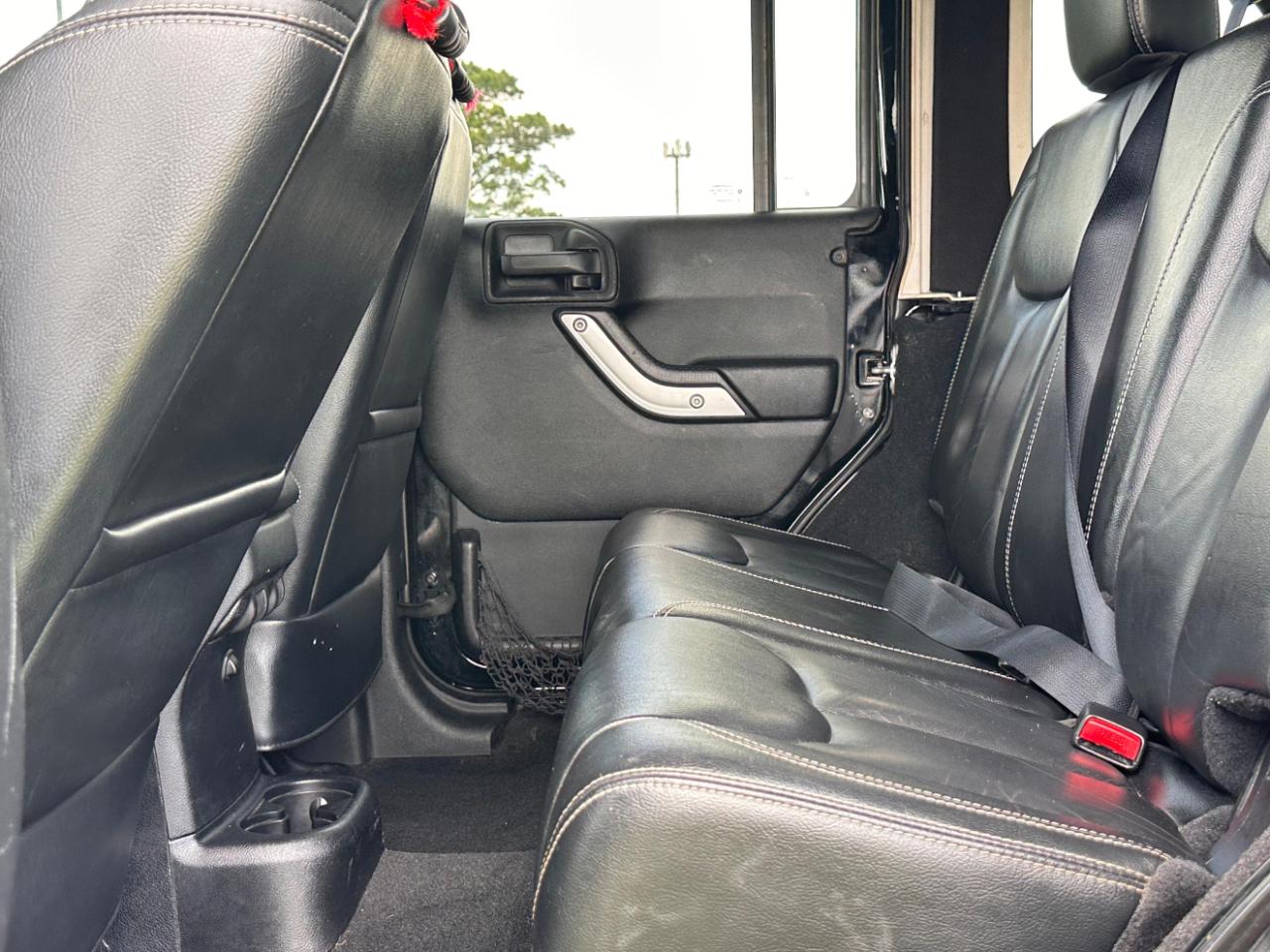 Jeep Wrangler Unlimited Rubicon 4WD 2015