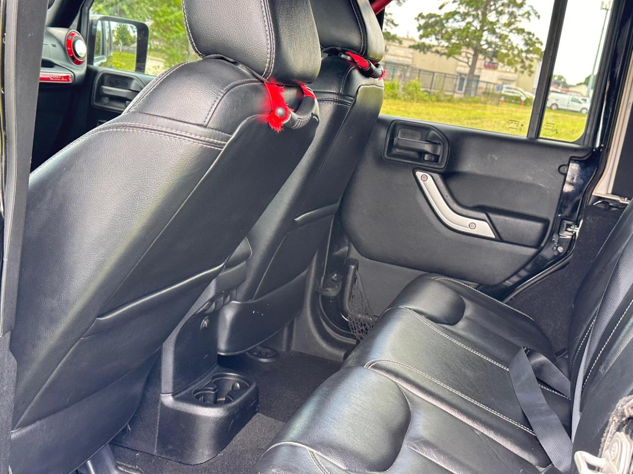 Jeep Wrangler Unlimited Rubicon 4WD 2015