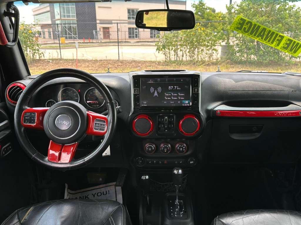 Jeep Wrangler Unlimited Rubicon 4WD 2015