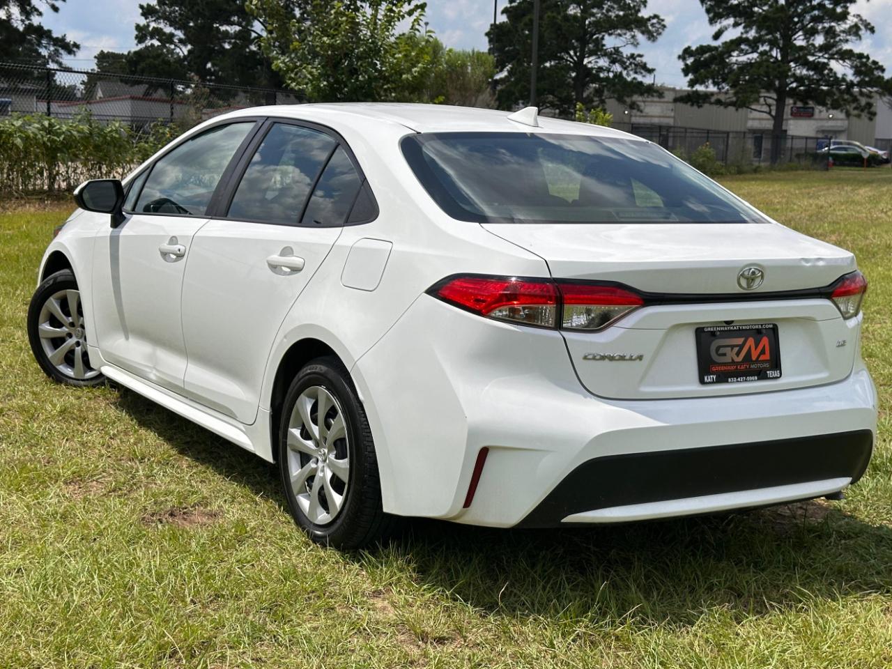 Toyota Corolla LE 2022