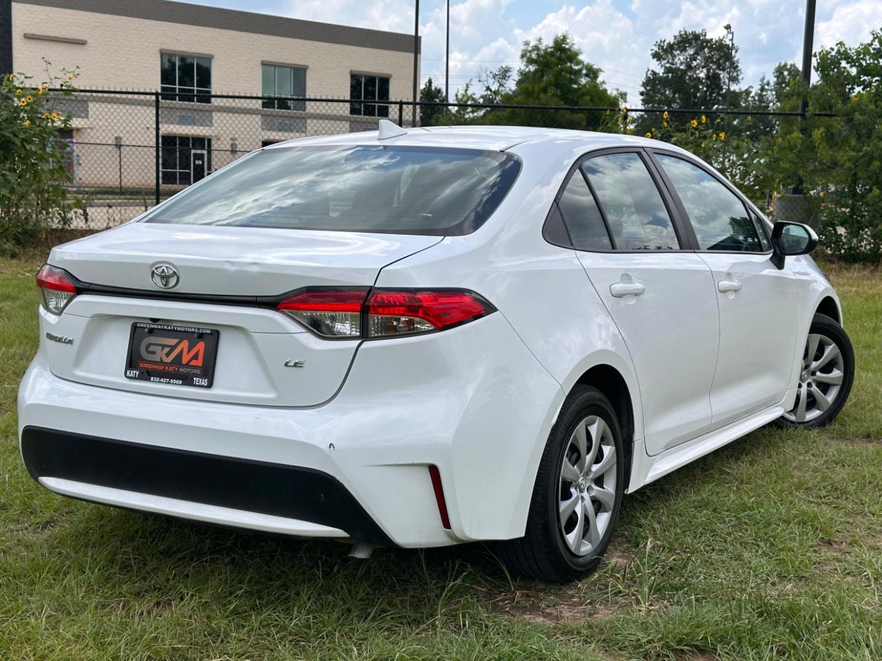 Toyota Corolla LE 2022