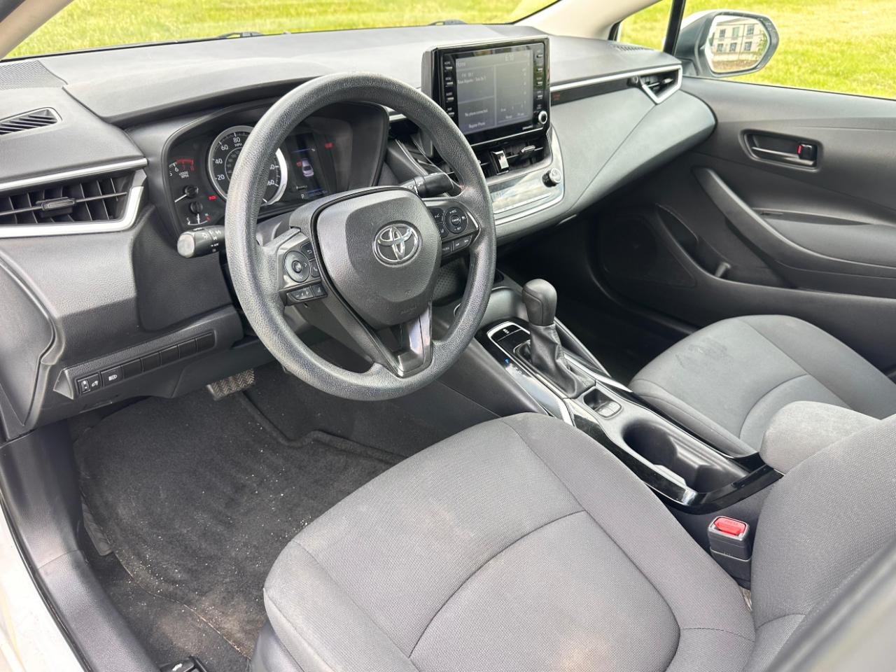Toyota Corolla LE 2022