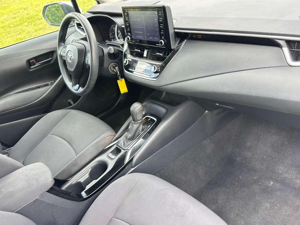Toyota Corolla LE 2022