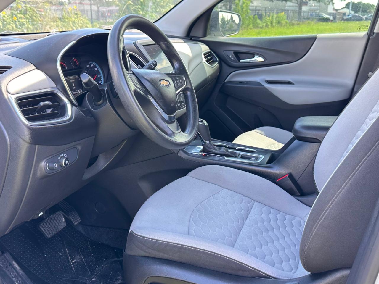 Chevrolet Equinox LS 2WD 2020