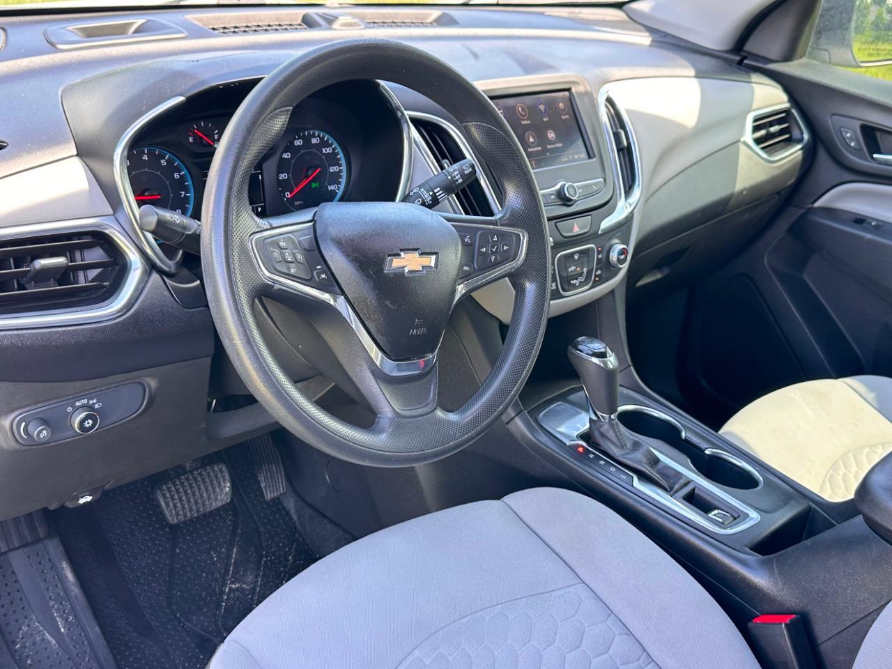Chevrolet Equinox LS 2WD 2020