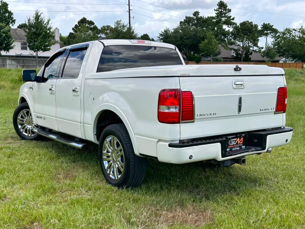 Lincoln Mark LT 2WD 2008
