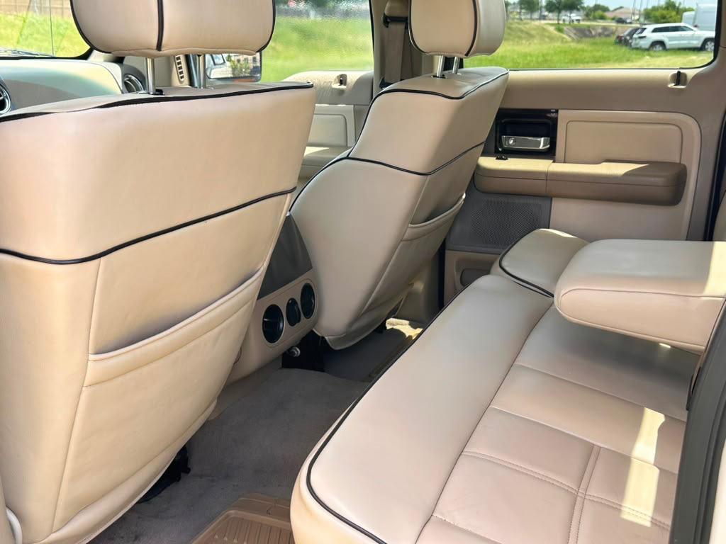 Lincoln Mark LT 2WD 2008