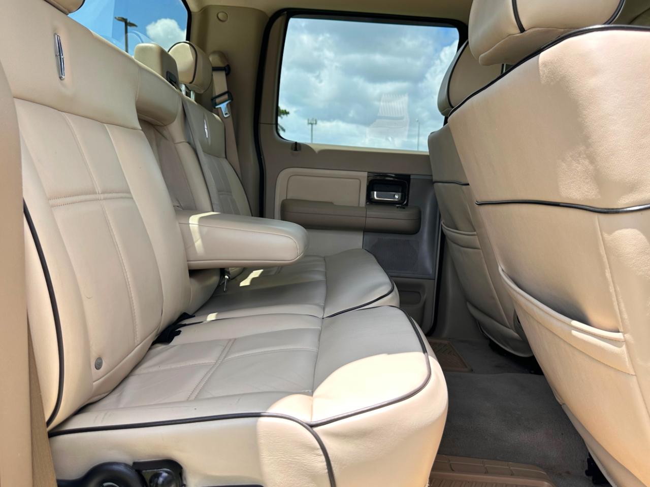 Lincoln Mark LT 2WD 2008