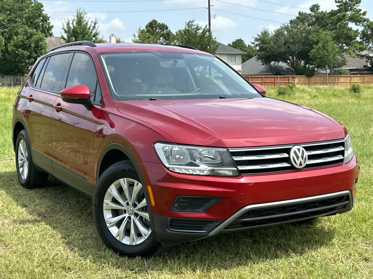 Volkswagen Tiguan S 2019