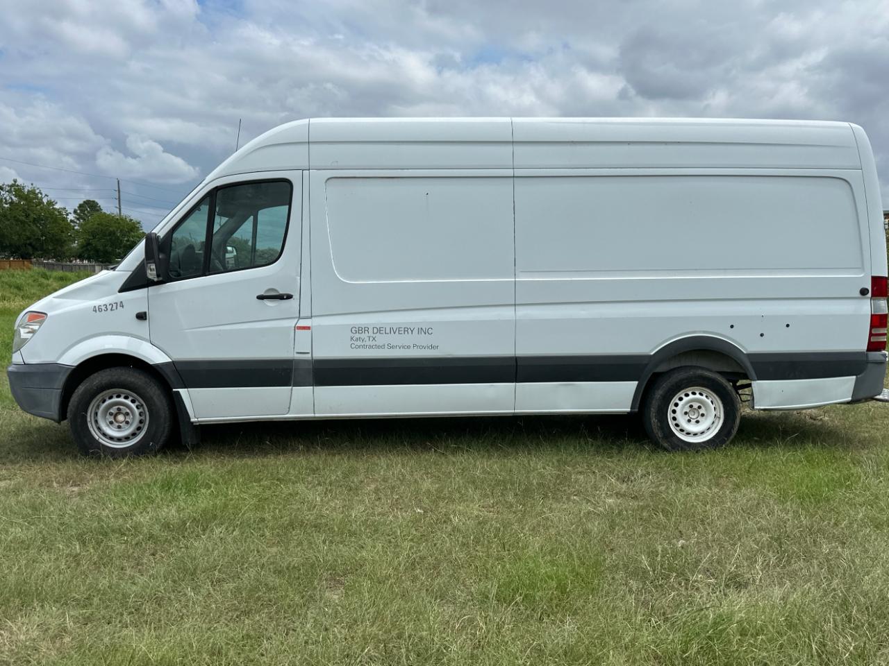 Mercedes-Benz Sprinter 2500 High Roof 170-in. WB 2011