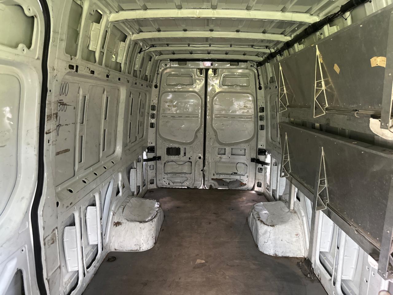 Mercedes-Benz Sprinter 3500 High Roof 170-in. WB EXT 2011