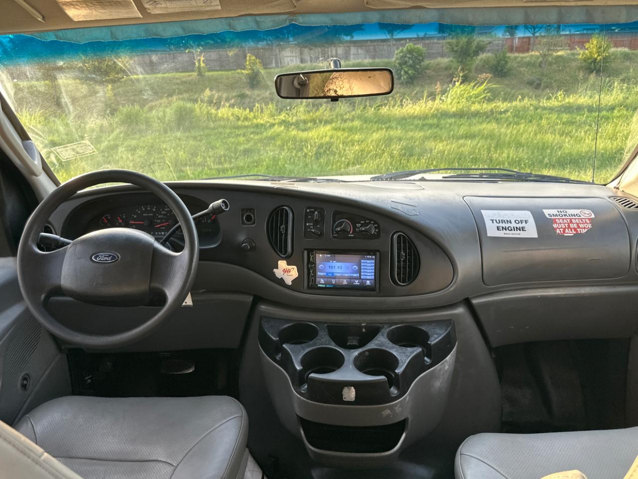 Ford Econoline E-150 XL 2008