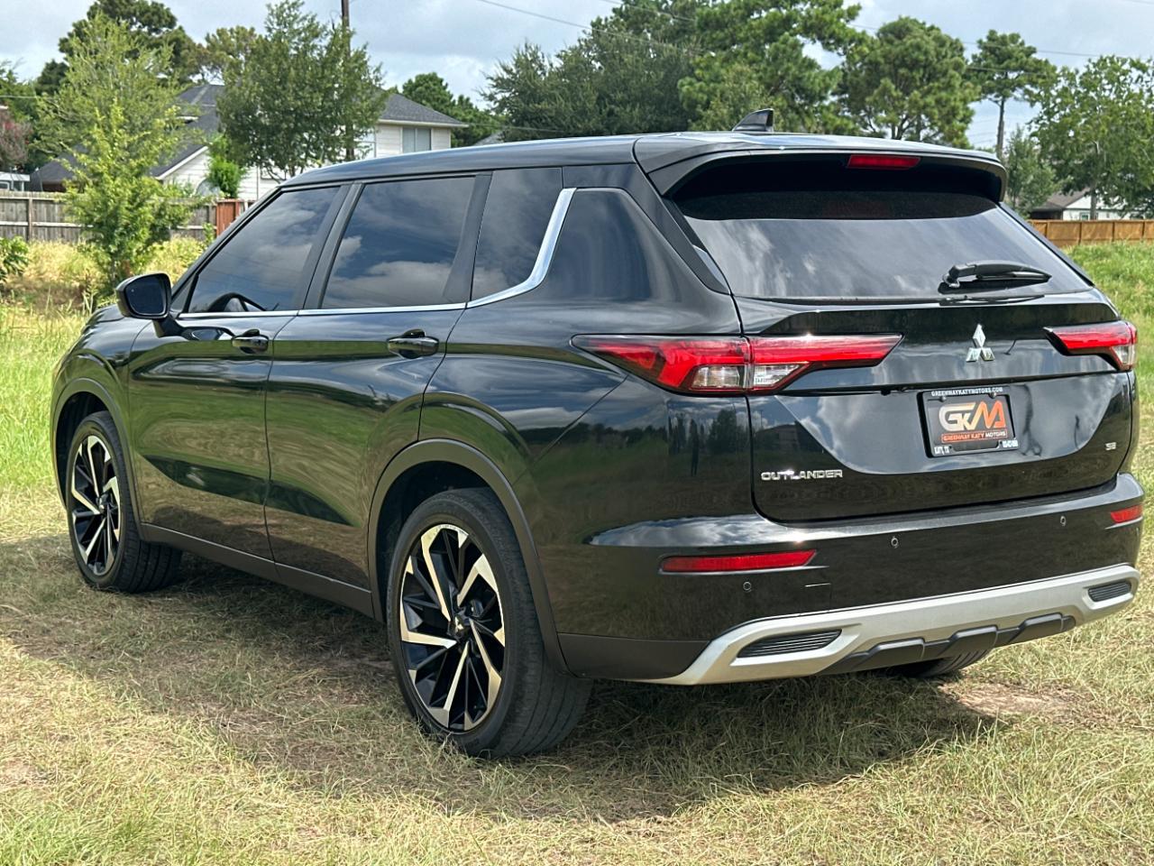 Mitsubishi Outlander SE 2WD 2023