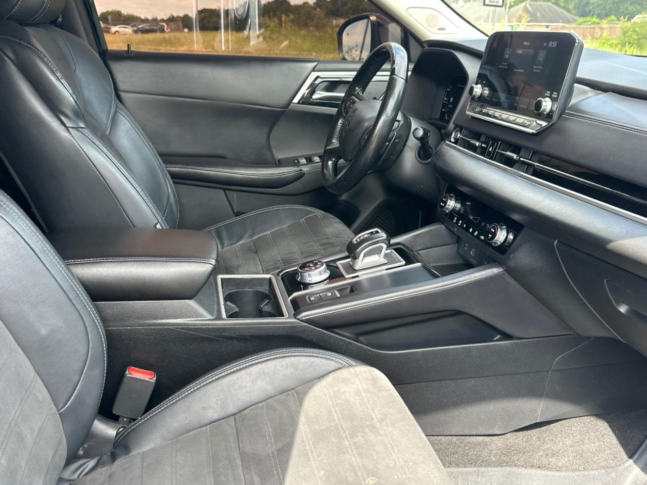 Mitsubishi Outlander SE 2WD 2023