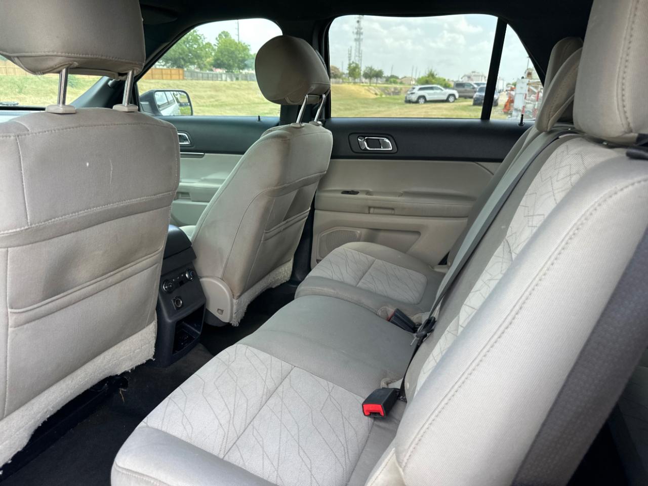 Ford Explorer Base 4WD 2013