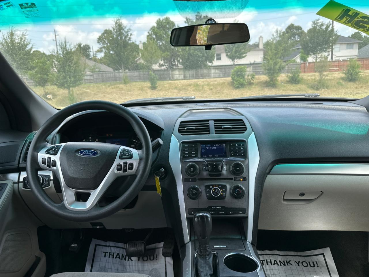 Ford Explorer Base 4WD 2013