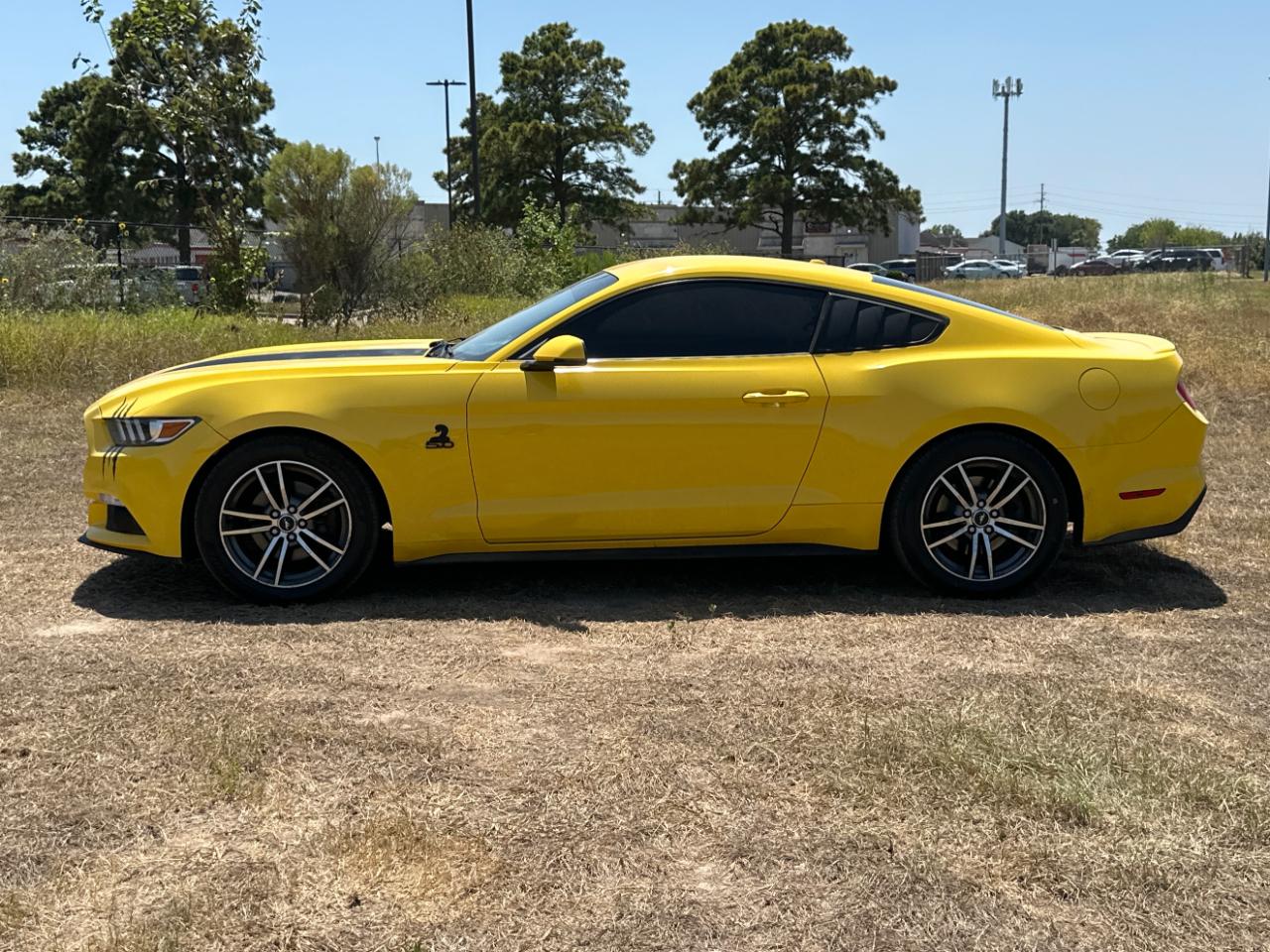 Ford Mustang EcoBoost Coupe 2017