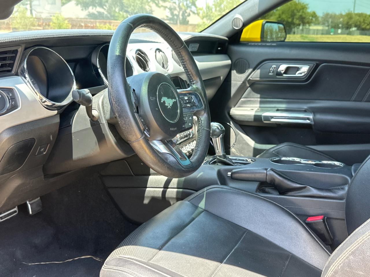 Ford Mustang EcoBoost Coupe 2017