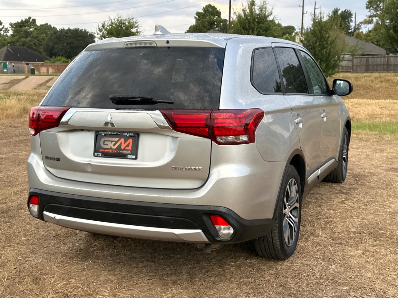 Mitsubishi Outlander ES 2WD 2018