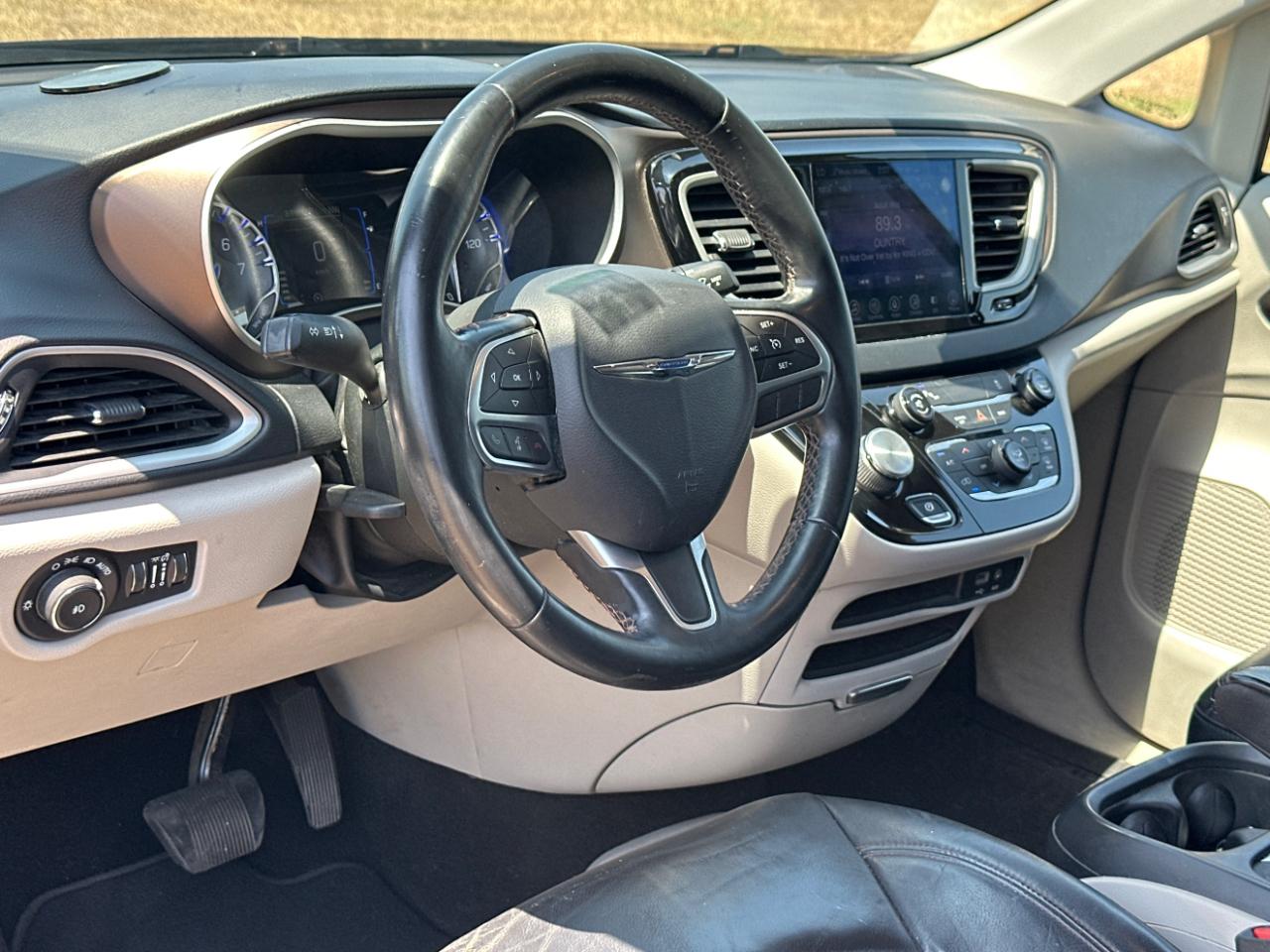 Chrysler Pacifica Touring-L 2017