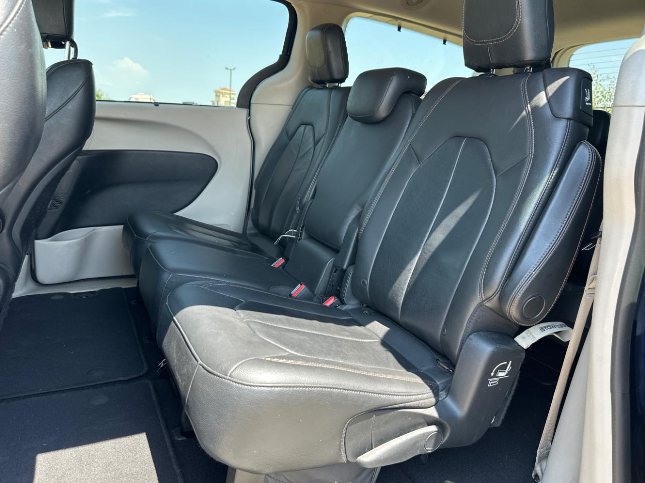 Chrysler Pacifica Touring-L 2017