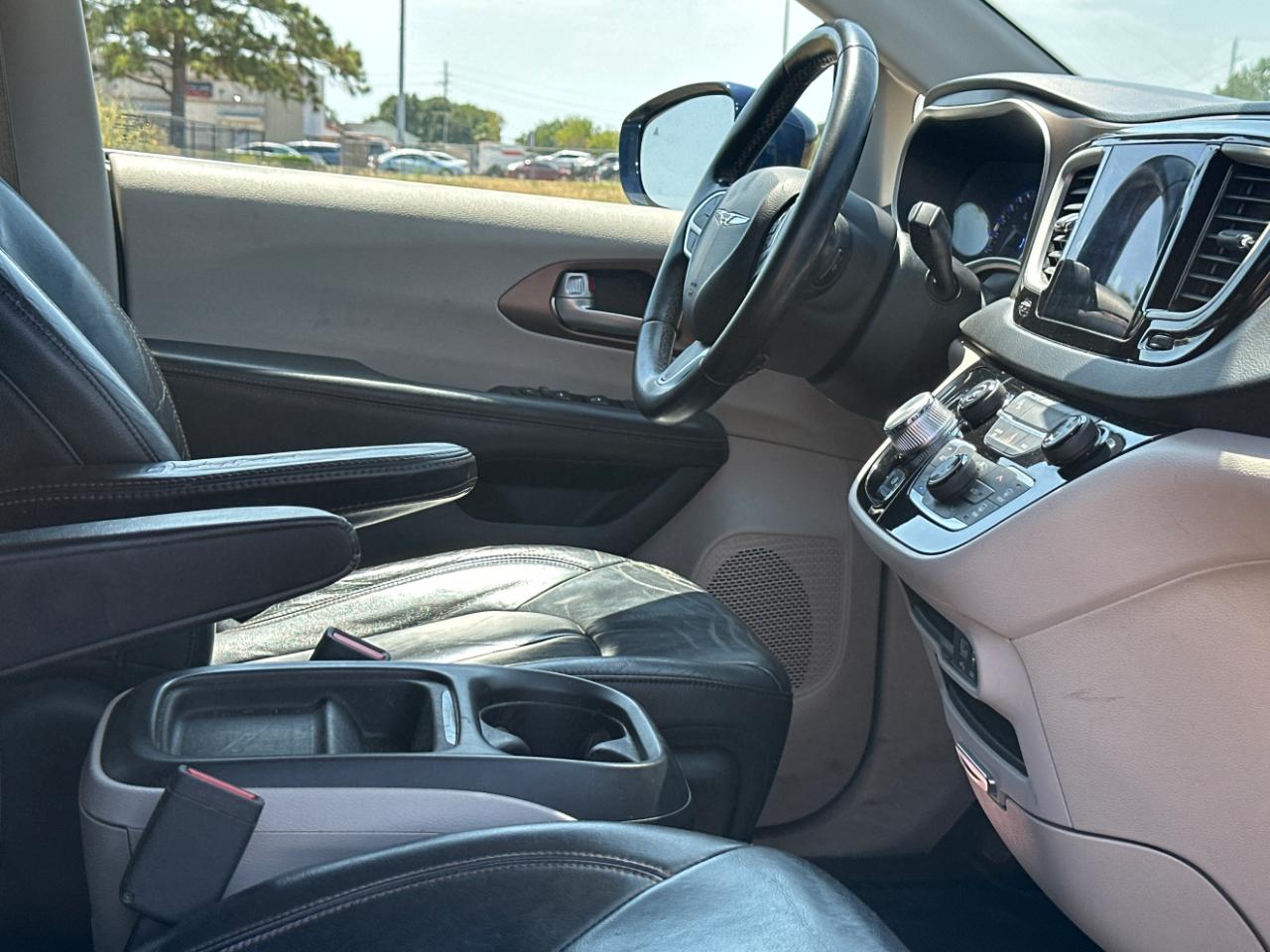 Chrysler Pacifica Touring-L 2017