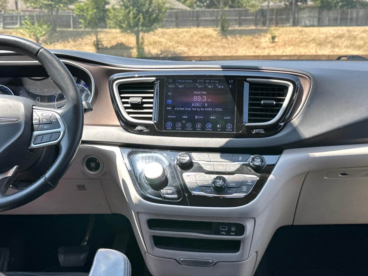 Chrysler Pacifica Touring-L 2017