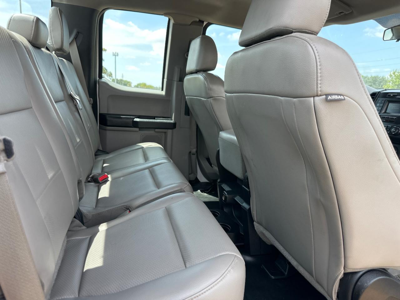 Ford F-150 XL SuperCab 6.5-ft. Bed 2WD 2017
